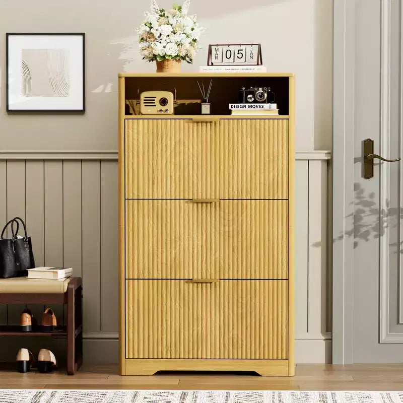 Meuble à chaussures autoportant de 54 po de hauteur - Panneaux de particules naturels + MDF, 3 tiroirs à abattant, étagères réglables, rangement caché pour entrée