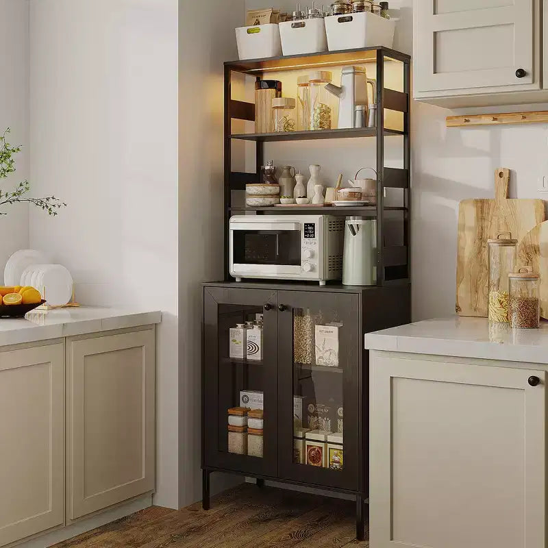 Armoire de cuisine multifonctionnelle avec prises et éclairage LED, rangement à portes vitrées