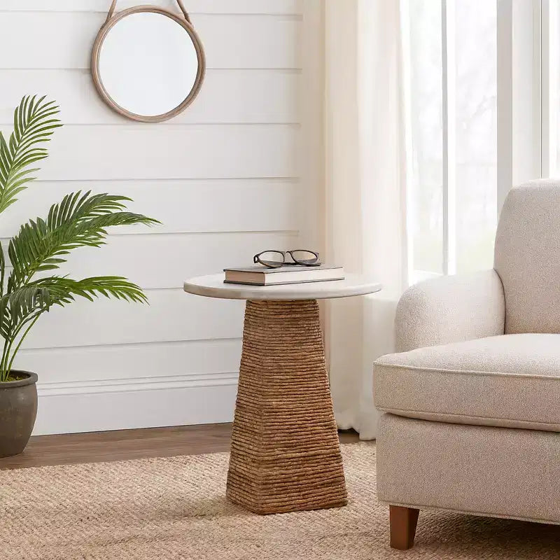 Table d'appoint tissée avec plateau en pierre pour petits espaces - Table d'appoint unique naturelle pour la décoration de chambre ou le style de salon - 20, beige et ivoire